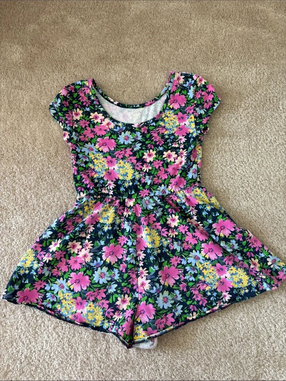 GAP two piece